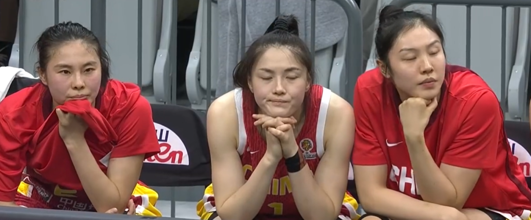 开云体育-中国女篮15分惨败原因曝光！4人表现拉胯，宫鲁鸣强推新人引争议